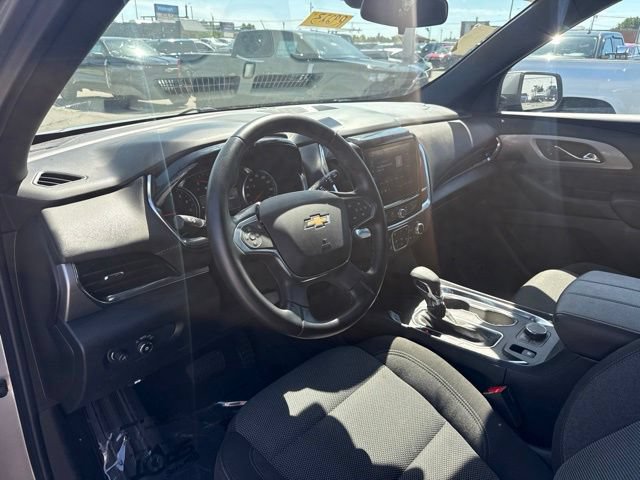 Used 2023 Chevrolet Traverse LT FWD image 10