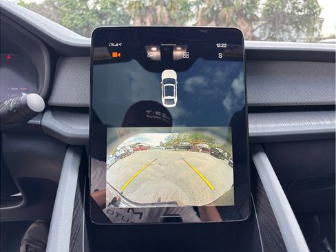 Used 2021 Polestar Polestar 2 Launch Edition Hatchback 4D image 32