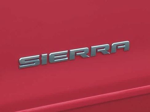 Used 2018 GMC Sierra 1500 SLE w/ SLE Value Package AWD/4WD image 13