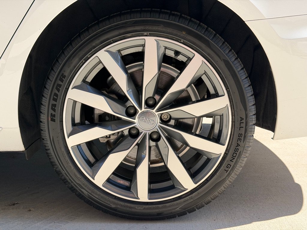 Used 2020 Audi A4 2.0T Premium w/ Convenience Package FWD image 19