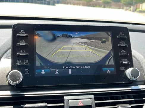 Used 2020 Honda Accord EX-L image 16