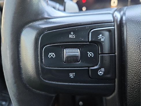 Certified 2022 GMC Sierra 1500 AT4 w/ AT4 Premium Package image 19