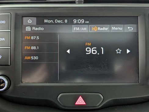 Certified 2023 Kia Soul LX image 24