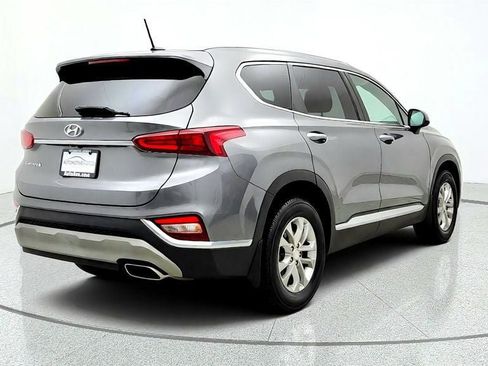 Used 2020 Hyundai Santa Fe SE FWD image 5