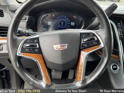 Used 2016 Cadillac Escalade ESV Premium image 26