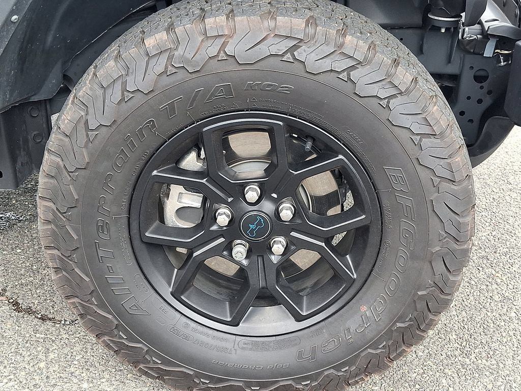 Used 2024 Jeep Wrangler Unlimited AWD/4WD image 9