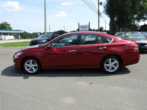 Used 2013 Nissan Altima 2.5 SV w/ 2.5SV Convenience Pkg FWD image 4