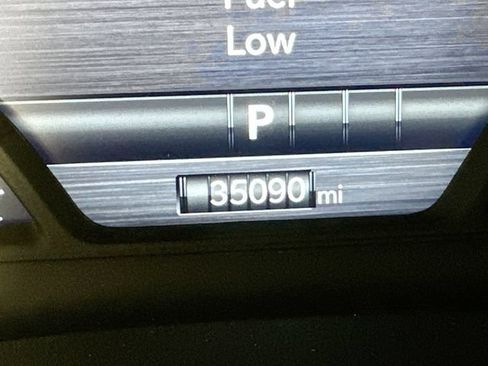 Used 2025 RAM 1500 Big Horn AWD/4WD image 14