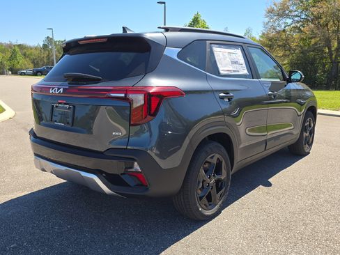 New 2026 Kia Seltos EX w/ EX Sunroof Package AWD/4WD image 8