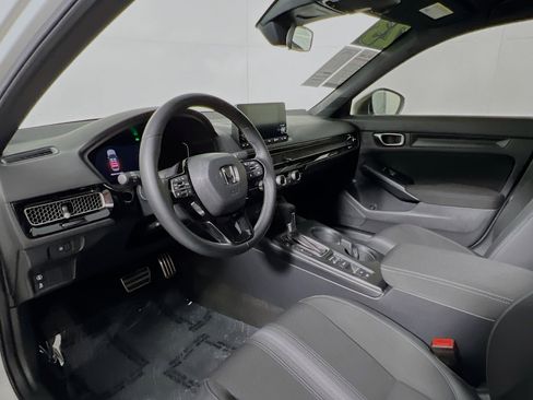 Used 2023 Honda Civic Sport image 30