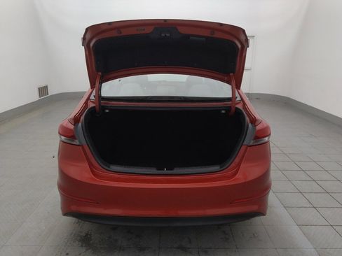 Used 2018 Hyundai Elantra SEL image 29