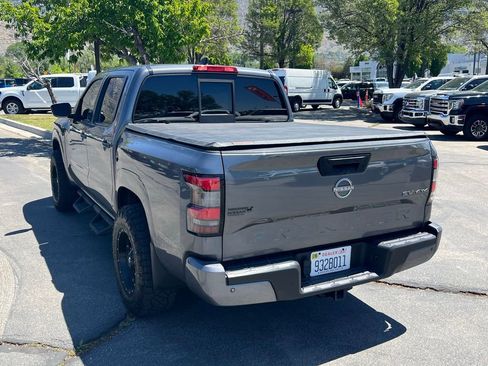 Used 2022 Nissan Frontier SV AWD/4WD image 13