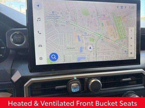 Used 2025 Toyota 4Runner Limited image 19