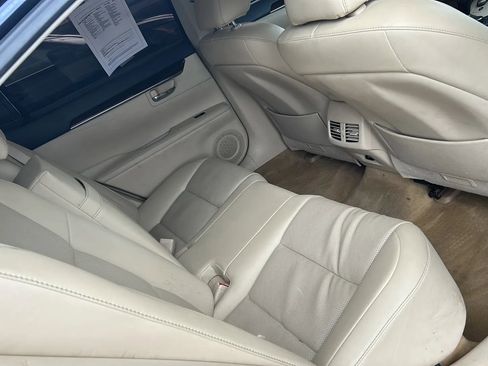 Used 2014 Lexus ES 350 w/ Premium Package FWD image 16