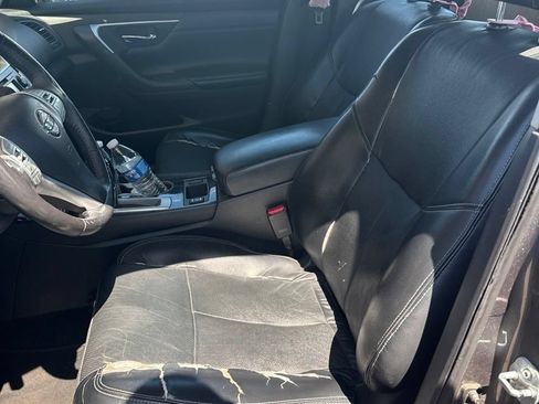 Used 2017 Nissan Altima 2.5 SL w/ 2.5 Technology Package FWD image 4