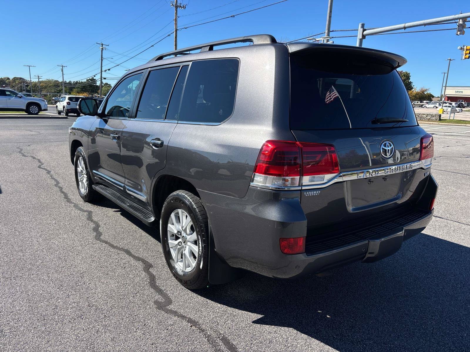 Used 2017 Toyota Land Cruiser AWD/4WD image 5