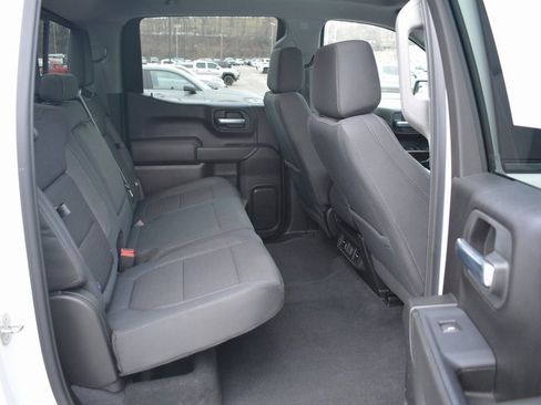 Used 2019 Chevrolet Silverado 1500 LT image 21