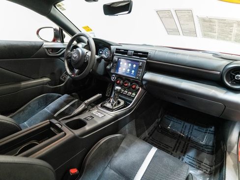 Certified 2025 Toyota GR86 Premium w/ ALL Weather Mat Package (TMS) RWD image 13