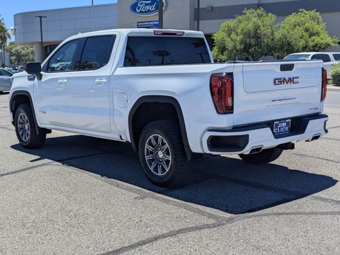 Used 2025 GMC Sierra 1500 AT4 AWD/4WD image 4