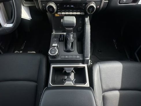 New 2026 Toyota 4Runner Limited AWD/4WD image 9