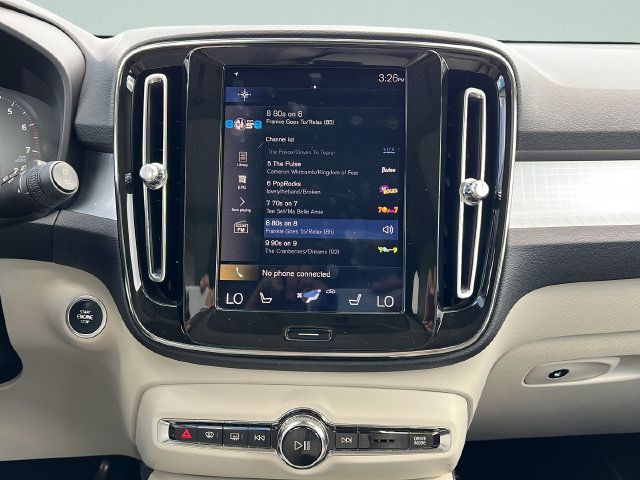 Used 2020 Volvo XC40 T5 Momentum AWD/4WD image 21