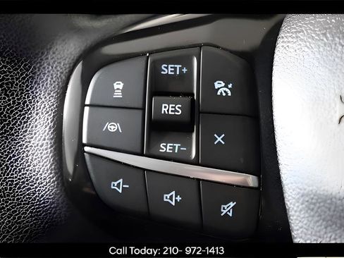 Used 2021 Ford Escape SEL image 43