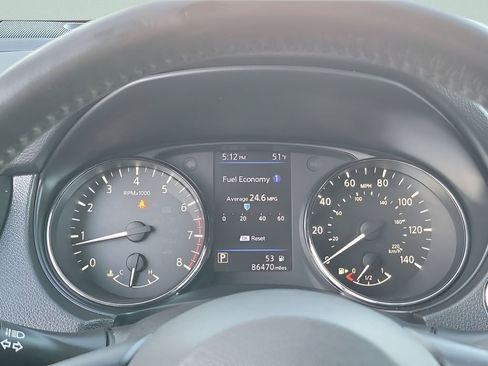 Used 2018 Nissan Rogue SL w/ Premium Package image 29