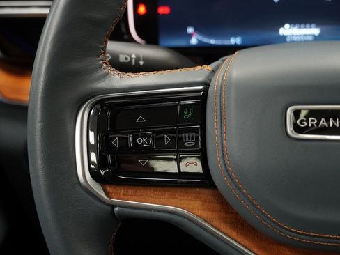 Certified 2024 Jeep Grand Wagoneer Series III w/ Rear Seat Video Group 1 image 45