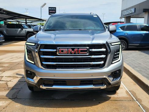 New 2026 GMC Yukon Elevation w/ Elevation Premium Package AWD/4WD image 8
