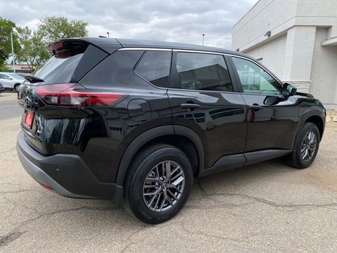Certified 2023 Nissan Rogue S AWD/4WD image 5