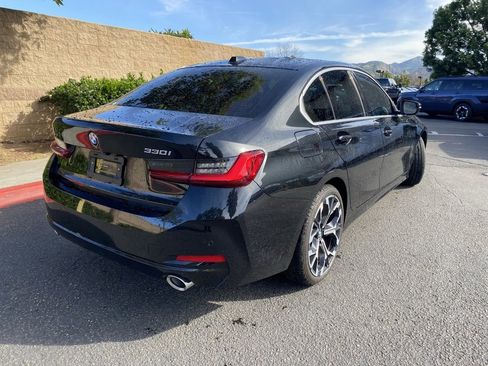 Used 2025 BMW 330i xDrive Sedan w/ Convenience Package image 8