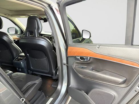 Used 2017 Volvo XC90 T6 Inscription w/ Vision Package AWD/4WD image 18