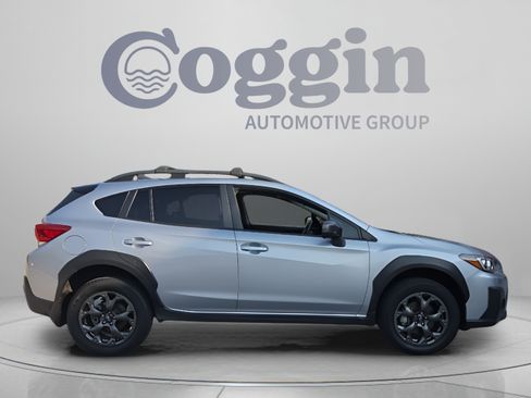 Used 2022 Subaru Crosstrek 2.5i Sport w/ Moonroof Package AWD/4WD image 6