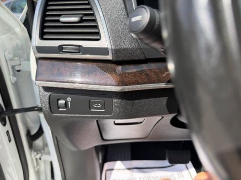 Used 2019 Volvo XC90 T6 Momentum w/ Advanced Package image 24