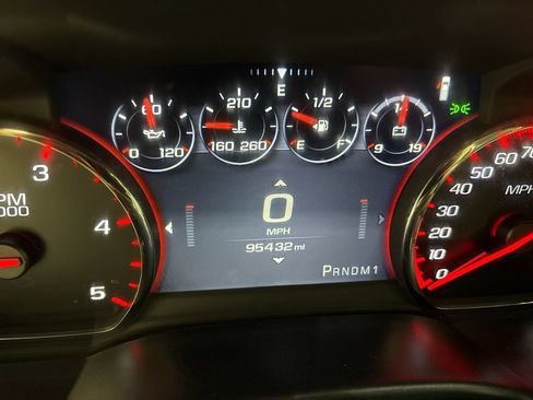 Used 2015 GMC Sierra 3500 Denali w/ Duramax Plus Package image 30