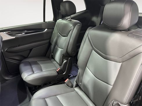 Used 2025 Cadillac XT6 Premium Luxury w/ LPO, Floor Liner Package image 10
