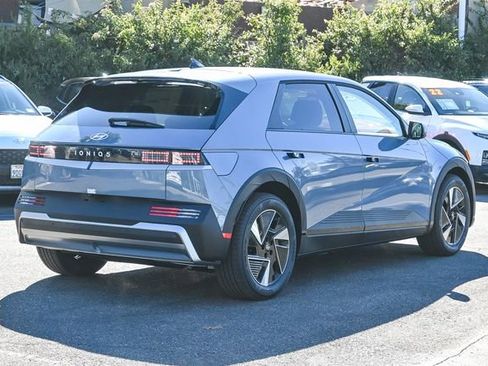 New 2026 Hyundai Ioniq 5 SEL image 4