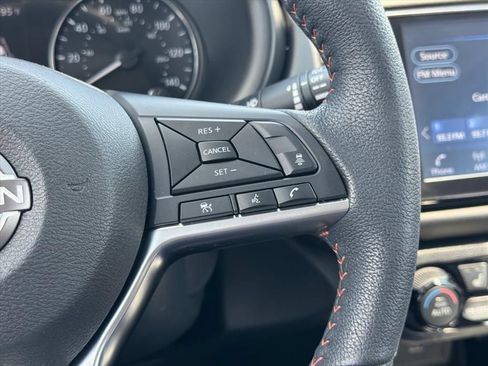 Certified 2023 Nissan Kicks SR w/ SR Premium Package FWD image 18