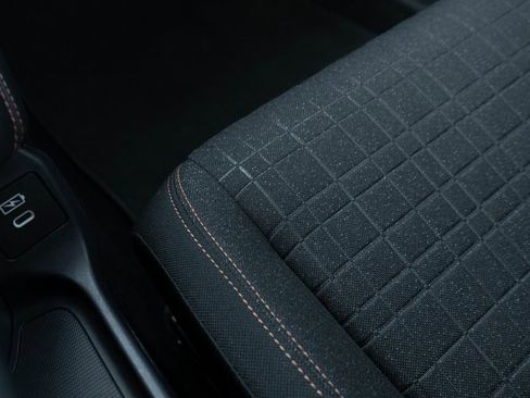 Certified 2024 Honda HR-V Sport image 25