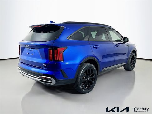Certified 2023 Kia Sorento SX AWD/4WD image 5