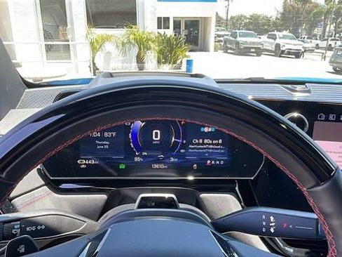 Used 2025 Chevrolet Silverado EV RST AWD/4WD image 24