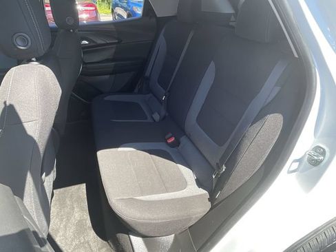 Certified 2023 Chevrolet TrailBlazer LT w/ Convenience Package FWD image 23