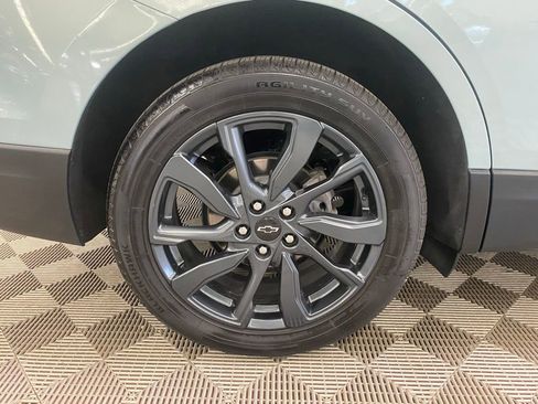 Used 2022 Chevrolet Equinox RS image 17