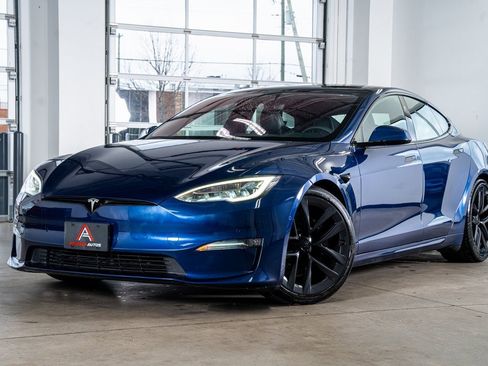 Used 2021 Tesla Model S Plaid image 2