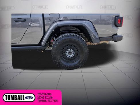 Used 2023 Jeep Gladiator Mojave image 30