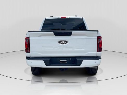 Used 2024 Ford F150 XLT w/ XLT Black Appearance Package RWD image 6