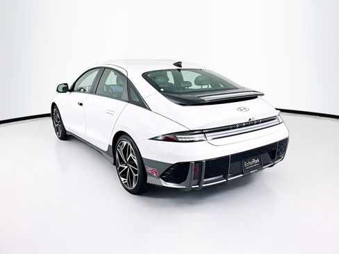 Used 2024 Hyundai Ioniq 6 SEL RWD image 5