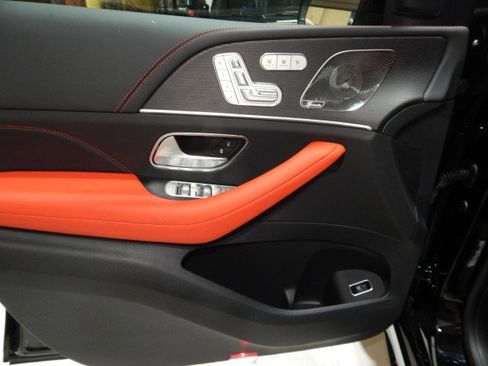 Used 2024 Mercedes-Benz GLE 53 AMG 4MATIC Coupe image 17