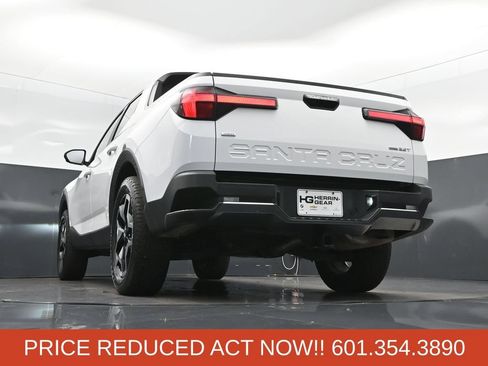 Used 2022 Hyundai Santa Cruz Limited AWD/4WD image 46
