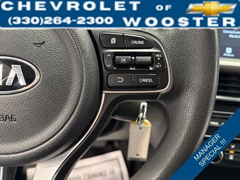 Used 2018 Kia Optima LX w/ 17" Alloy Wheels Package image 30